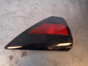 Gebruikte Reflector Sierplaat achter Tesla Model 3 EV AWD Prijs op aanvraag aangeboden door Autohandel-Smet Gebroeders NV