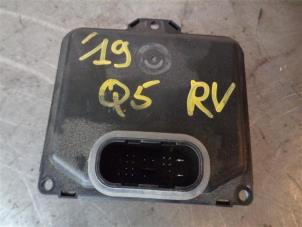 Gebruikte Xenon module Audi Q5 (FYB/FYG) 2.0 40 TDI 16V Quattro Prijs op aanvraag aangeboden door Autohandel-Smet Gebroeders NV