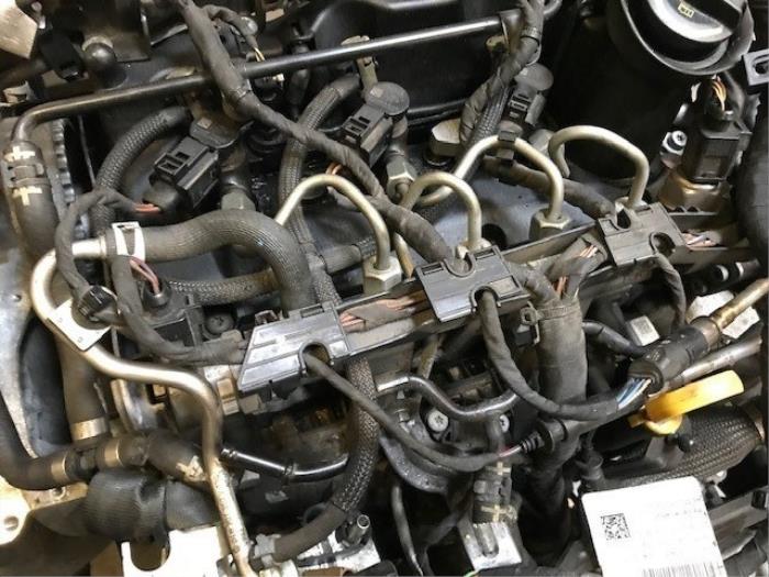 Gebruikte Injector brug Skoda Rapid Spaceback 1.4 TDI 12V Prijs op aanvraag aangeboden door Autohandel-Smet Gebroeders NV