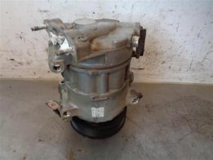 Gebruikte Aircopomp Citroen C4 Picasso (3D/3E) 2.0 Blue HDI 135 Hybrid Prijs op aanvraag aangeboden door Autohandel-Smet Gebroeders NV