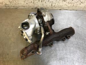 Gebruikte Turbo Volkswagen Touran (5T1) 1.6 TDI SCR BlueMotion Technology Prijs op aanvraag aangeboden door Autohandel-Smet Gebroeders NV