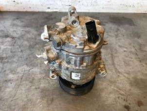 Gebruikte Pomp Airco Volkswagen Golf VII (AUA) 2.0 GTI 16V Prijs op aanvraag aangeboden door Autohandel-Smet Gebroeders NV