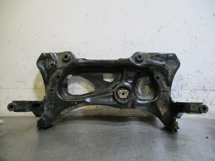 Gebruikte Subframe Volkswagen Golf VII (AUA) 2.0 GTI 16V Prijs op aanvraag aangeboden door Autohandel-Smet Gebroeders NV