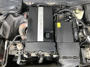 Gebruikte Motor Mercedes SLK (R171) 1.8 200 K 16V Prijs op aanvraag aangeboden door Autohandel-Smet Gebroeders NV
