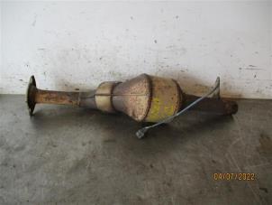 Gebruikte Katalysator Dacia Duster (HS) 1.6 16V Hi-Flex Prijs op aanvraag aangeboden door Autohandel-Smet Gebroeders NV