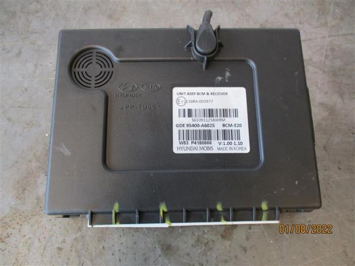 Gebruikte Module (diversen) Hyundai i30 Wagon (GDHF5) 1.6 GDI Blue 16V Prijs op aanvraag aangeboden door Autohandel-Smet Gebroeders NV