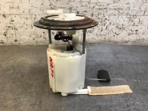Gebruikte Tank element Pomp Hyundai i30 Wagon (GDHF5) 1.6 GDI Blue 16V Prijs op aanvraag aangeboden door Autohandel-Smet Gebroeders NV