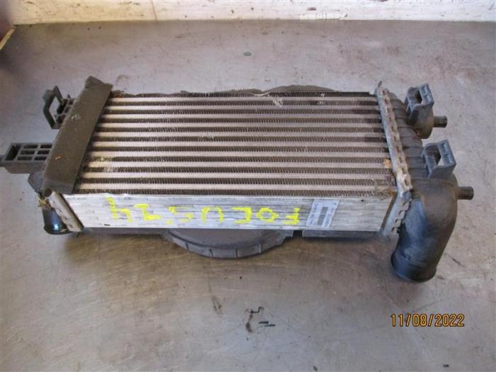 Intercooler Ford Focus 3 Wagon, 2010 / 2020 1.0 Ti-VCT EcoBoost 12V 100, Combi/o, Benzine, 998cc, 74kW (101pk), FWD, M2DA; M2DB; M2DC; SFDB, 2012-02 / 2018-05 (Gebruikt)