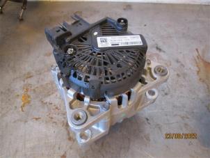 Gebruikte Alternator Ford Kuga II (DM2) 2.0 TDCi 16V 120 Prijs op aanvraag aangeboden door Autohandel-Smet Gebroeders NV