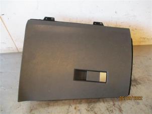 Gebruikte Dashboardkastje DS Automobiles DS 7 Crossback 1.5 BlueHDI 130 Prijs op aanvraag aangeboden door Autohandel-Smet Gebroeders NV