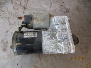 Gebruikte Startmotor Peugeot 3008 I (0U/HU) 1.6 HDiF 16V Prijs op aanvraag aangeboden door Autohandel-Smet Gebroeders NV