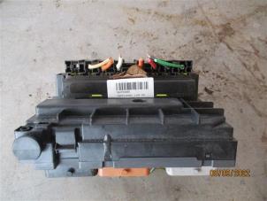 Gebruikte Zekeringkast Peugeot 3008 I (0U/HU) 1.6 HDiF 16V Prijs op aanvraag aangeboden door Autohandel-Smet Gebroeders NV