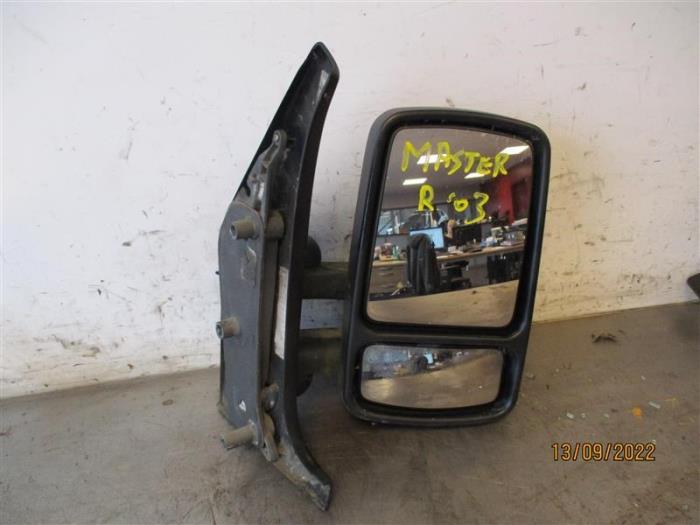 Buitenspiegel rechts van een Renault Master III (FD/HD) 2.5 dCi 16V 2003