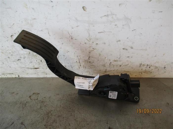 Gebruikte Gaspedaalpositie Sensor Ford Focus 3 Wagon 1.0 Ti-VCT EcoBoost 12V 100 Prijs op aanvraag aangeboden door Autohandel-Smet Gebroeders NV