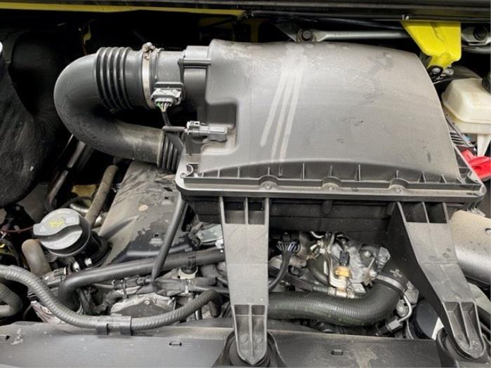 Motor van een Mercedes-Benz Sprinter 3,5t (907.6/910.6) 319 CDI 3.0 V6 24V RWD 2021