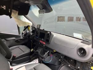 Gebruikte Airbag set Mercedes Sprinter 3,5t (907.6/910.6) 319 CDI 3.0 V6 24V RWD Prijs op aanvraag aangeboden door Autohandel-Smet Gebroeders NV