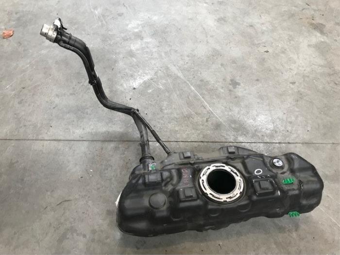 Gebruikte Brandstoftank Fiat Panda (312) 0.9 TwinAir 60 Prijs op aanvraag aangeboden door Autohandel-Smet Gebroeders NV