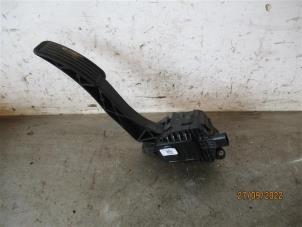 Gebruikte Gaspedaalpositie Sensor Ford Mondeo V Prijs op aanvraag aangeboden door Autohandel-Smet Gebroeders NV