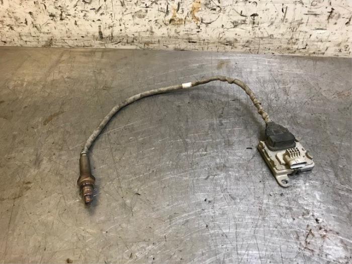 Gebruikte Lambda Sonde Nissan NV 400 (M9J) 2.3 dCi 110 16V Prijs op aanvraag aangeboden door Autohandel-Smet Gebroeders NV