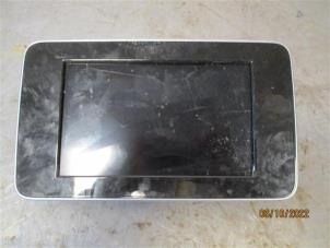 Gebruikte Display Interieur Mercedes C (W205) C-200 1.6 CDI BlueTEC, C-200 d 16V Prijs op aanvraag aangeboden door Autohandel-Smet Gebroeders NV