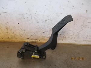 Gebruikte Gaspedaalpositie Sensor Volkswagen Transporter/Caravelle T5 2.0 BiTDI DRF Prijs op aanvraag aangeboden door Autohandel-Smet Gebroeders NV