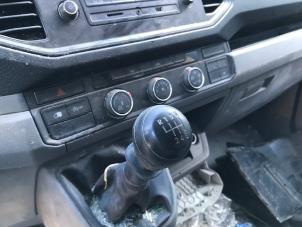 Gebruikte Versnellingsbak Volkswagen Crafter (SY) 2.0 TDI Prijs op aanvraag aangeboden door Autohandel-Smet Gebroeders NV