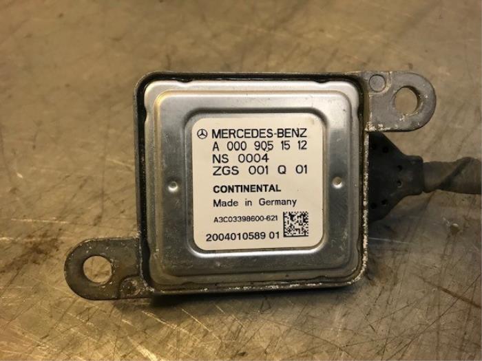Nox sensor van een Mercedes-Benz C (W205) C-200 1.6 CDI BlueTEC, C-200 d 16V 2016