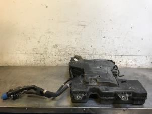 Gebruikte Adblue tank Volkswagen Crafter (SY) 2.0 TDI Prijs op aanvraag aangeboden door Autohandel-Smet Gebroeders NV