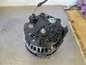 Gebruikte Alternator Volkswagen Transporter/Caravelle T5 2.0 BiTDI DRF Prijs op aanvraag aangeboden door Autohandel-Smet Gebroeders NV