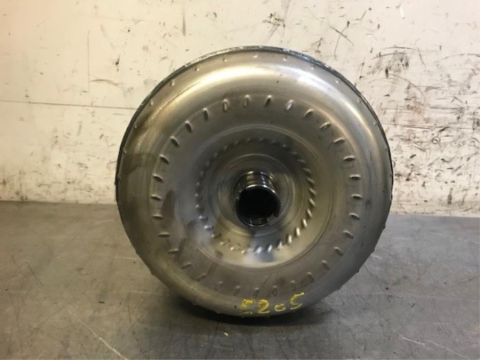 Gebruikte Koppelomvormer Automaat Mercedes C (W205) C-200 1.6 CDI BlueTEC, C-200 d 16V Prijs op aanvraag aangeboden door Autohandel-Smet Gebroeders NV