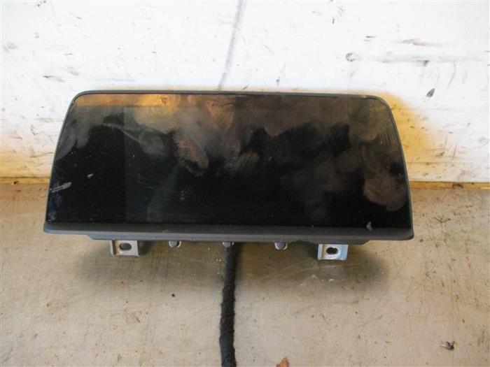 Gebruikte Display Interieur BMW 1 serie (F20) 116i 1.5 12V Prijs op aanvraag aangeboden door Autohandel-Smet Gebroeders NV