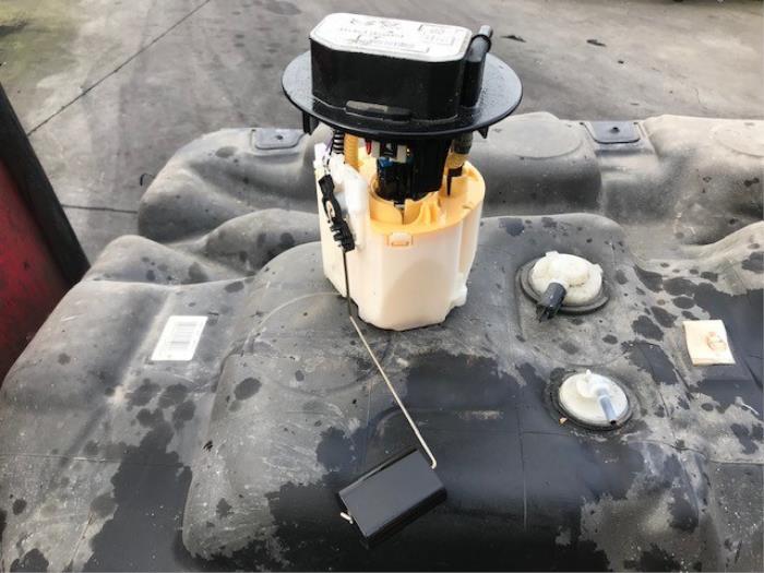 Gebruikte Tank element Pomp Peugeot Expert (V1/VA/VB/VE/VF/VT/VY) 2.0 Blue HDi 120 16V Prijs op aanvraag aangeboden door Autohandel-Smet Gebroeders NV