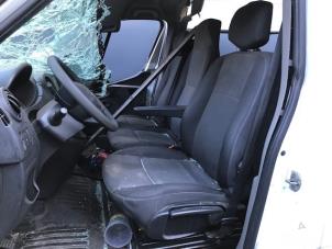 Gebruikte Stoel links Renault Master III (JV) 2.3 dCi 16V 145 Prijs op aanvraag aangeboden door Autohandel-Smet Gebroeders NV