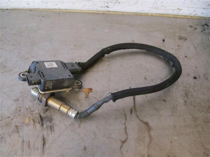 Gebruikte Nox sensor Peugeot 308 SW (L4/L9/LC/LJ/LR) 1.5 BlueHDi 130 Prijs op aanvraag aangeboden door Autohandel-Smet Gebroeders NV