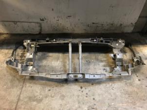 Gebruikte Frontpaneel Renault Master III (JV) 2.3 dCi 16V 145 Prijs op aanvraag aangeboden door Autohandel-Smet Gebroeders NV