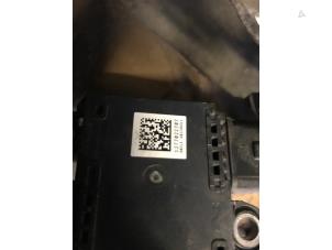 Gebruikte Nox sensor Renault Master III (JV) 2.3 dCi 16V 145 Prijs op aanvraag aangeboden door Autohandel-Smet Gebroeders NV
