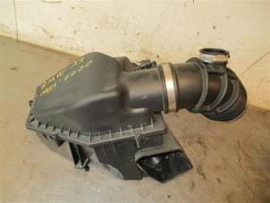 Gebruikte Luchtfilterhuis BMW X3 (G01) xDrive 20d 2.0 TwinPower Turbo 16V Prijs op aanvraag aangeboden door Autohandel-Smet Gebroeders NV