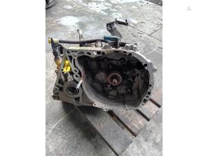 Gebruikte Versnellingsbak Dacia Duster (HS) 1.6 16V Hi-Flex Prijs op aanvraag aangeboden door Autohandel-Smet Gebroeders NV