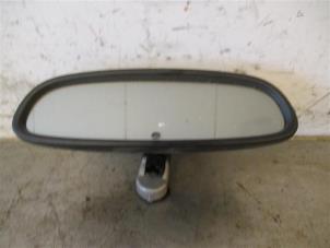 Gebruikte Binnenspiegel BMW 2 serie Active Tourer (F45) 218d 2.0 TwinPower Turbo 16V Prijs op aanvraag aangeboden door Autohandel-Smet Gebroeders NV