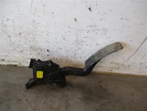 Gebruikte Sensor Gaspedaalpositie Ssang Yong Rexton W 2.2 RX 220 E-XDI 16V 4WD Prijs op aanvraag aangeboden door Autohandel-Smet Gebroeders NV