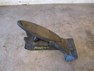 Gebruikte Gaspedaalpositie Sensor Mini Mini (R56) 2.0 Cooper D 16V Autom. Prijs op aanvraag aangeboden door Autohandel-Smet Gebroeders NV