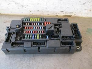 Gebruikte Zekeringkast Mini Mini (R56) 2.0 Cooper D 16V Autom. Prijs op aanvraag aangeboden door Autohandel-Smet Gebroeders NV