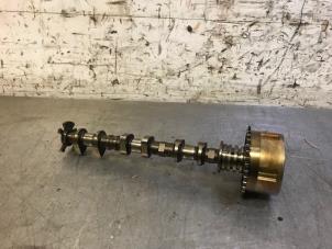 Gebruikte Nokkenas Hyundai i10 (B5) 1.0 12V Prijs op aanvraag aangeboden door Autohandel-Smet Gebroeders NV