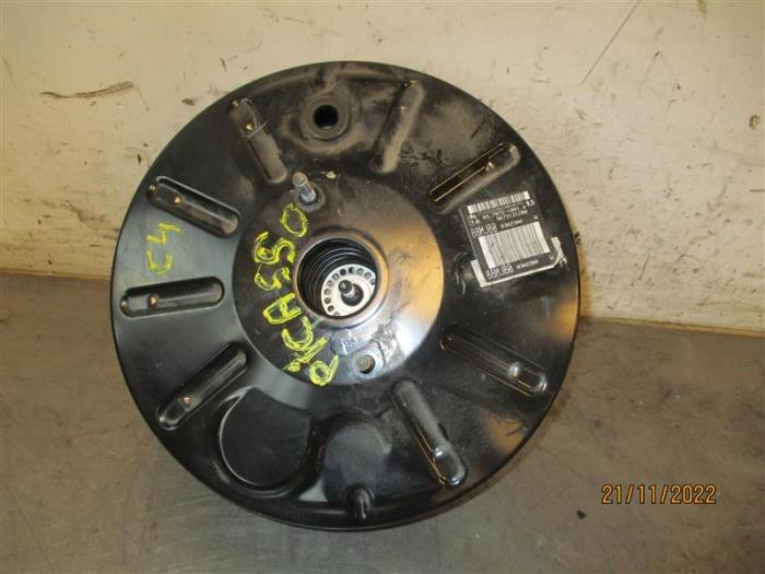 Gebruikte Rembooster Citroen C4 Picasso (3D/3E) 2.0 Blue HDI 135 Hybrid Prijs op aanvraag aangeboden door Autohandel-Smet Gebroeders NV