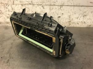 Gebruikte Interieur filterhuis Skoda Kamiq 1.5 TSI 16V Prijs op aanvraag aangeboden door Autohandel-Smet Gebroeders NV