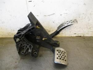 Gebruikte Gaspedaalpositie Sensor Alpine A110 II 1.8 Prijs op aanvraag aangeboden door Autohandel-Smet Gebroeders NV