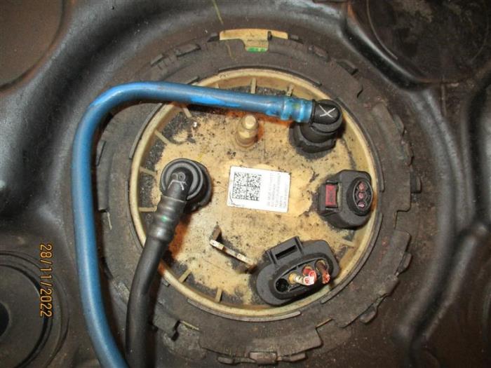 Gebruikte Tank element Pomp Skoda Kodiaq 2.0 TDI 150 16V Prijs op aanvraag aangeboden door Autohandel-Smet Gebroeders NV