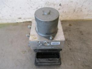 Gebruikte ABS Pomp Audi Q3 (8UB/8UG) 2.0 TDI 16V 177 Quattro Prijs op aanvraag aangeboden door Autohandel-Smet Gebroeders NV