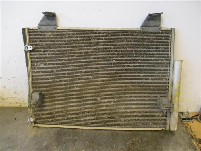 Gebruikte Airco Condensor Toyota Hilux IV 3.0 D4-D 16V 4x4 Prijs op aanvraag aangeboden door Autohandel-Smet Gebroeders NV