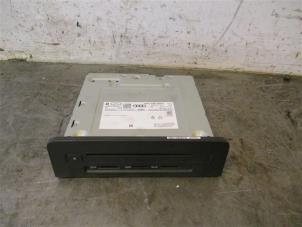 Gebruikte Regelunit Multi Media Audi A5 Sportback (F5A/F5F) 2.0 TDI Ultra 16V Prijs op aanvraag aangeboden door Autohandel-Smet Gebroeders NV